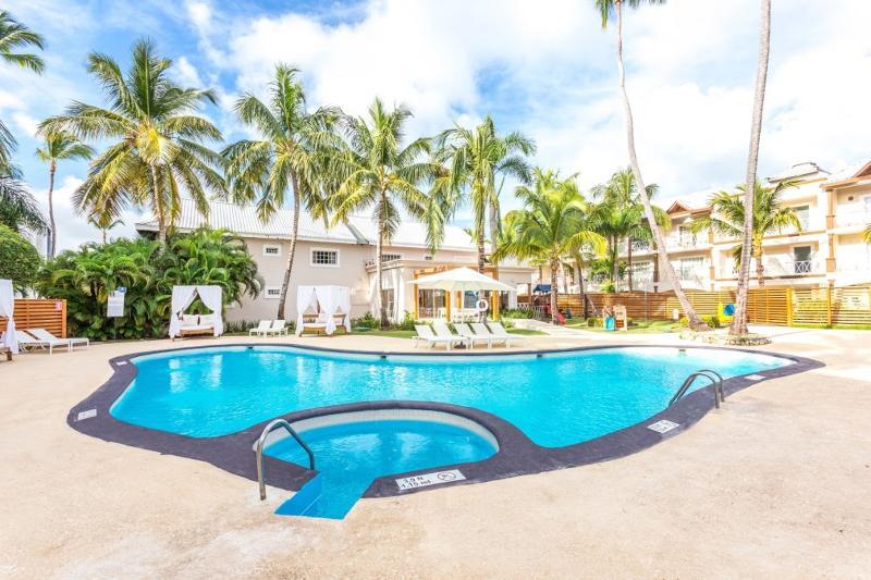 Be Live Collection Punta Cana Adults Only Exterior photo The swimming pool at the hotel
