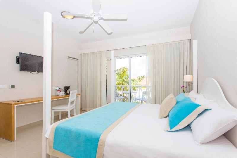Be Live Collection Punta Cana Adults Only Exterior photo A room at the Iberostar Grand Hotel Bávaro